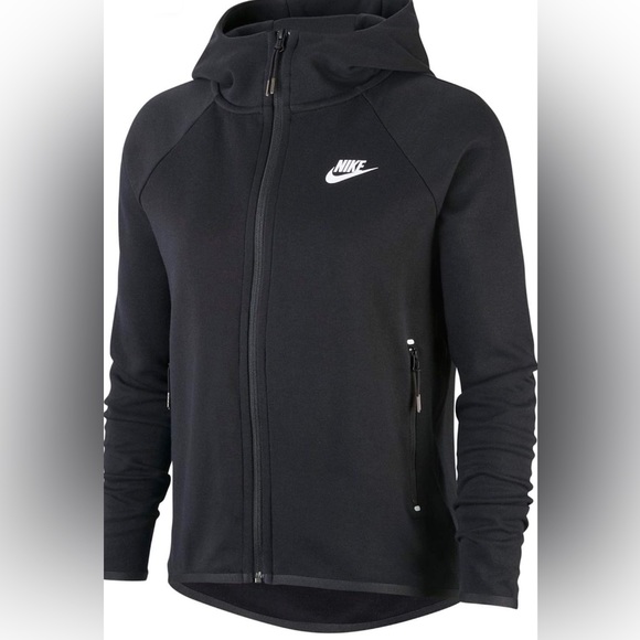 Nike Jackets & Blazers - Nike Women’s NSW Tech Fleece Cape Hoodie - New